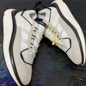 Meet your Posher, Gomez